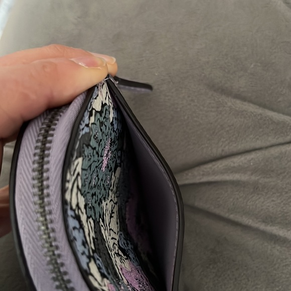 Coach Round Coin Wallet - Picture 3 of 4